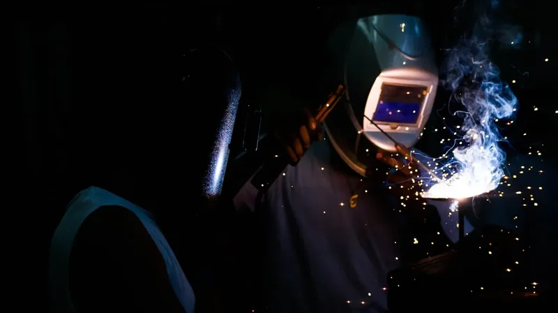 Emergency welding 24/7 Dubai