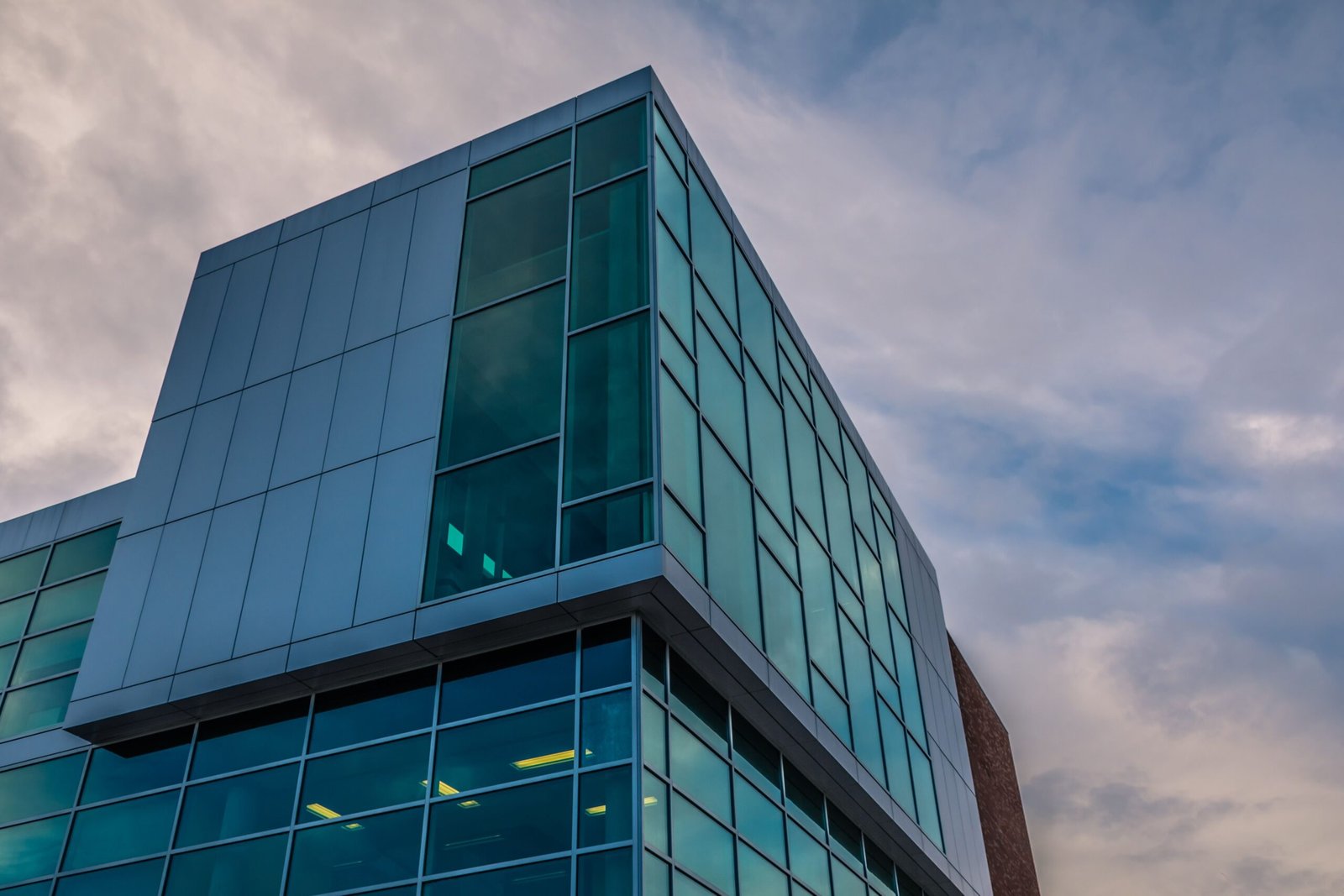 Curtain wall Dubai