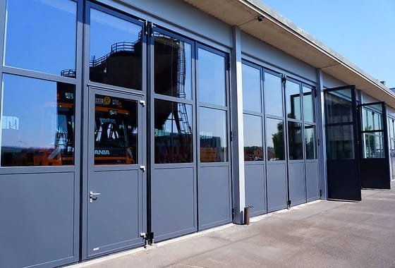 Heavy duty aluminium warehouse door Dubai industrial
